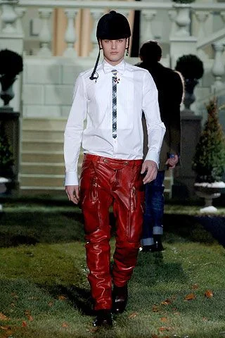 Look 28